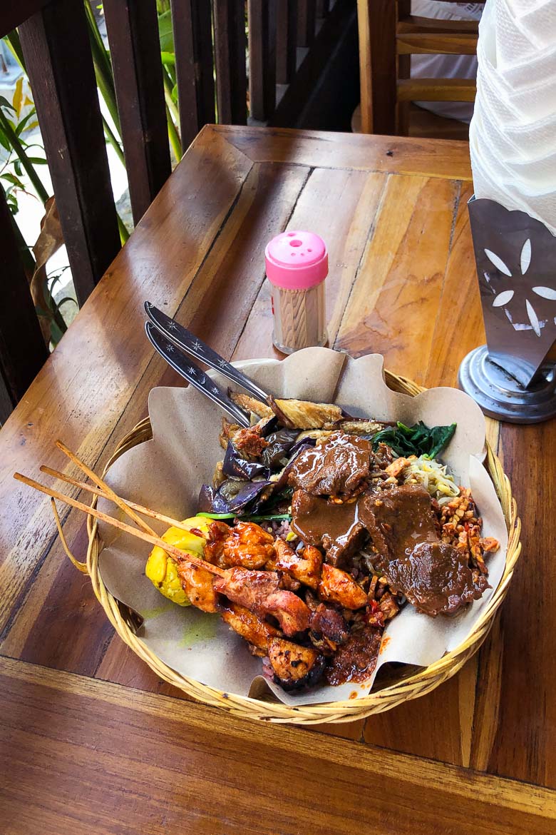 Bali Restaurant & Café Guide